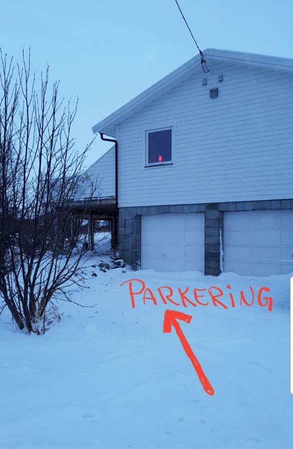 Oscarsgate 121 Kjeller Leilighet Daire Vadsø Dış mekan fotoğraf